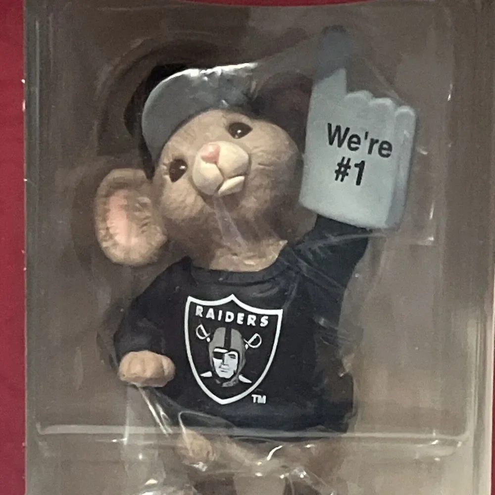 Hallmark‎ Keepsake Oakland Raiders 1996 NFL Collection Football Ornament